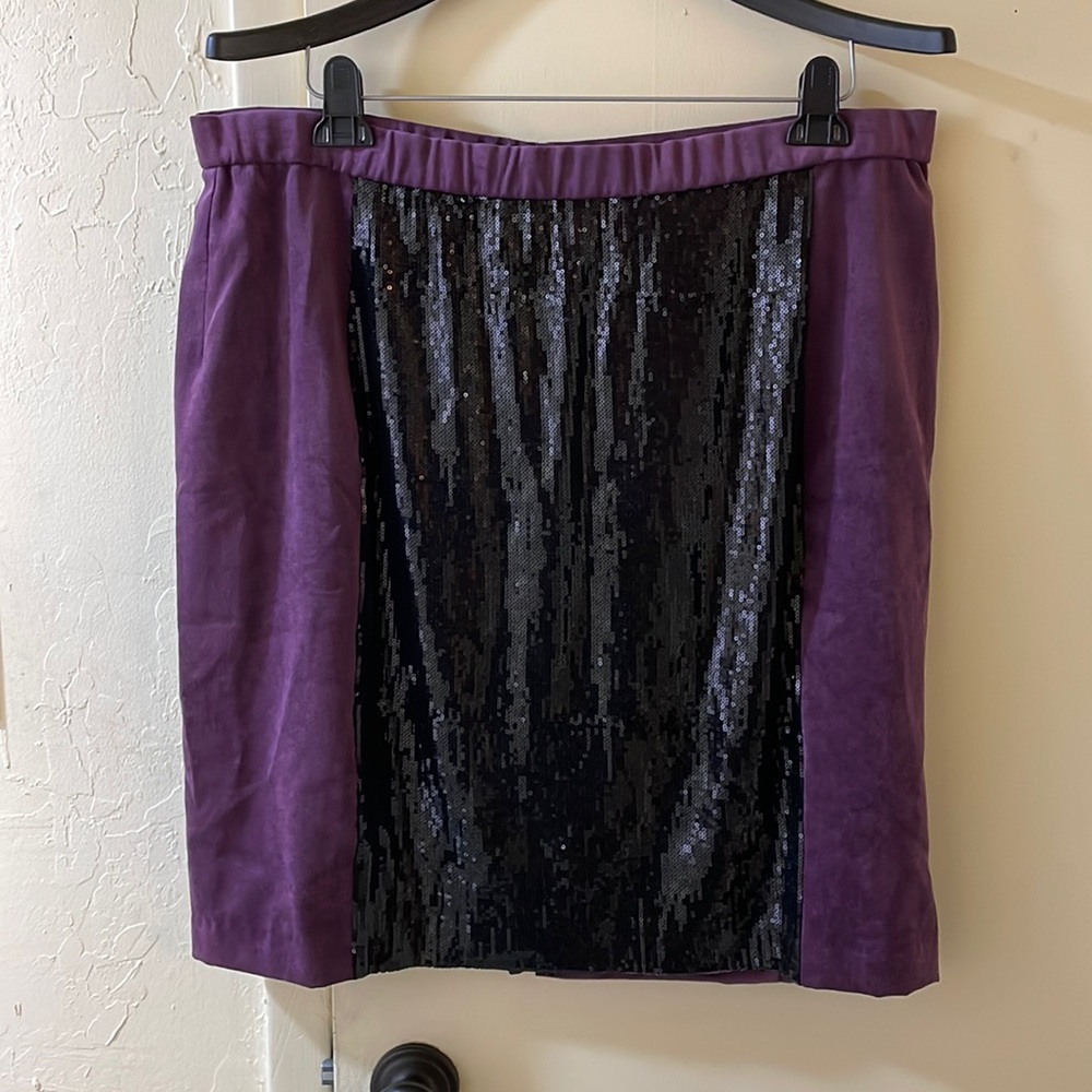 NWOT Mark Zunino sequin and faux suede skirt
